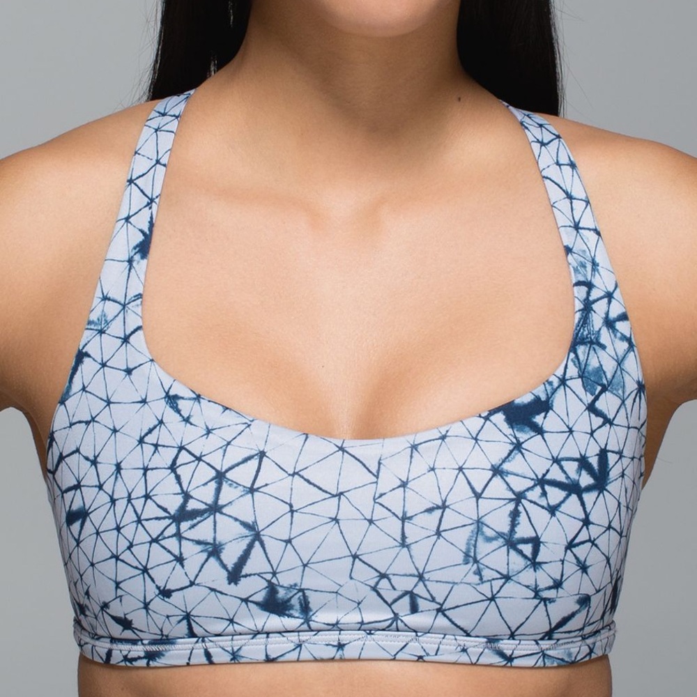 Lululemon Free to be Wild Bra